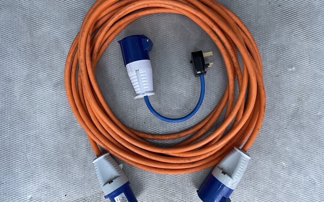 Are refrigerated trailers powered by 13amp supply?